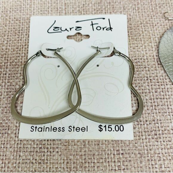 Earring Bundle - Picture 2 of 5